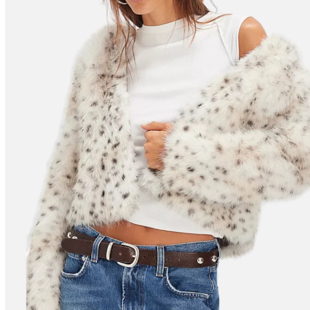 Free People Louder Please Hooded
Faux Fur Jacket in Snow Leopard